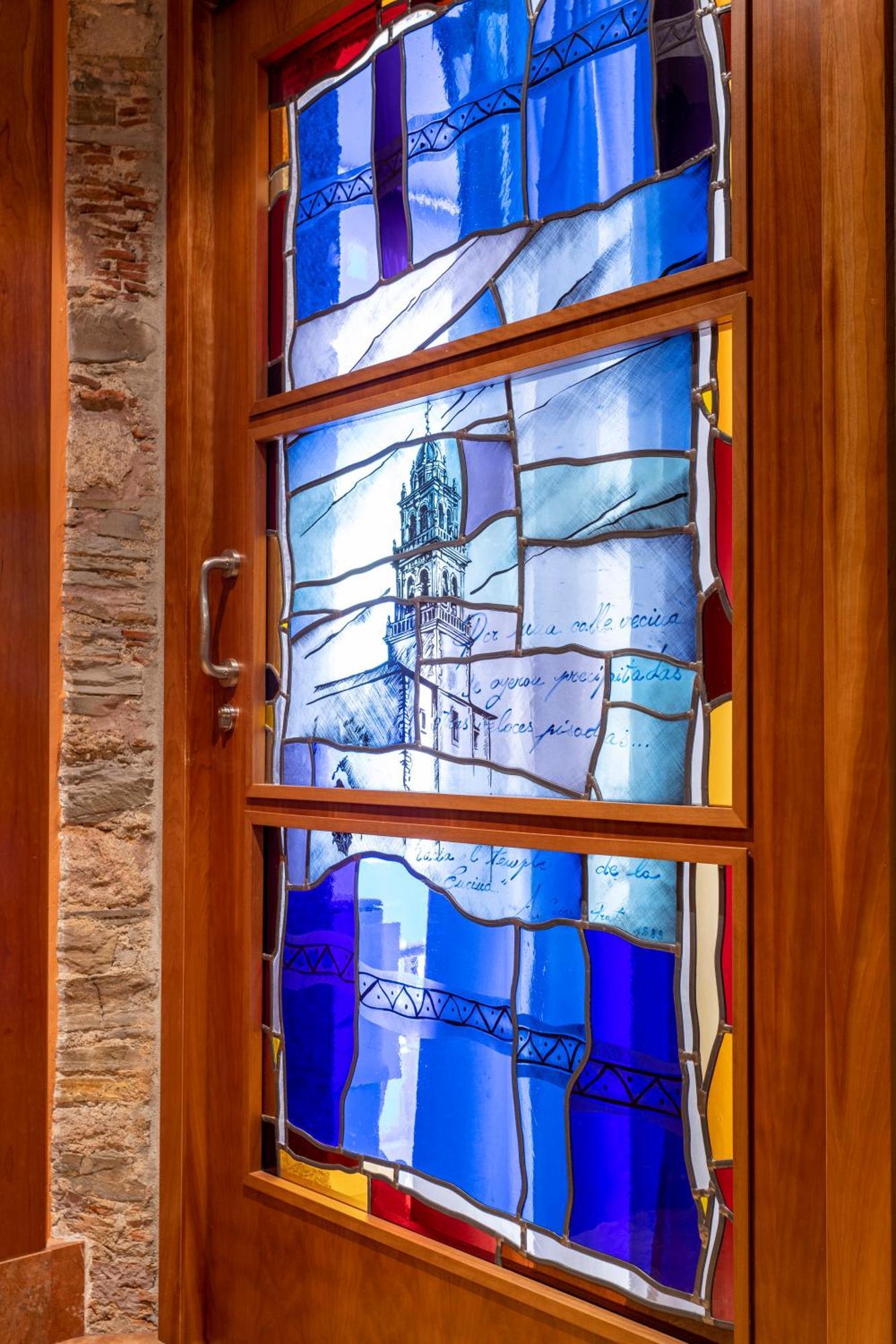 Hotel Aroi Bierzo Plaza Ponferrada Eksteriør bilde